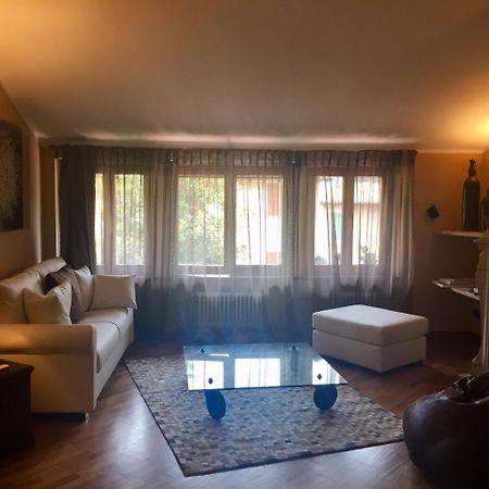 Marie Rose Luxury B&B & Apartment Дезенцано-дель-Гарда Экстерьер фото