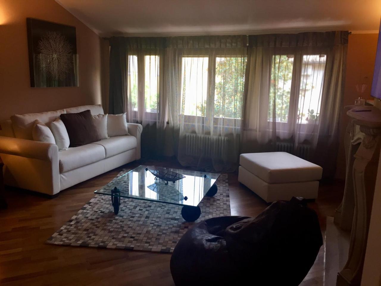 Marie Rose Luxury B&B & Apartment Дезенцано-дель-Гарда Экстерьер фото